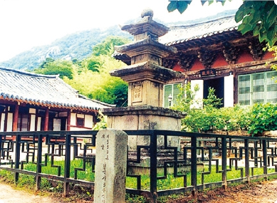 永同宁国寺三层石塔