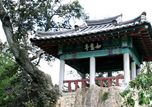 Yeoui-jeong, Songho National Tourist Site