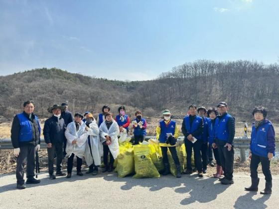 용산면 바르게살기위원회, 환경정화 활동 이미지