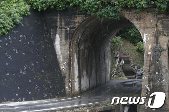 노근리사건 총탄 흔적 이미지